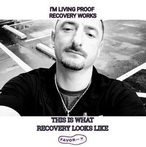 Meet your Posher, Zachary